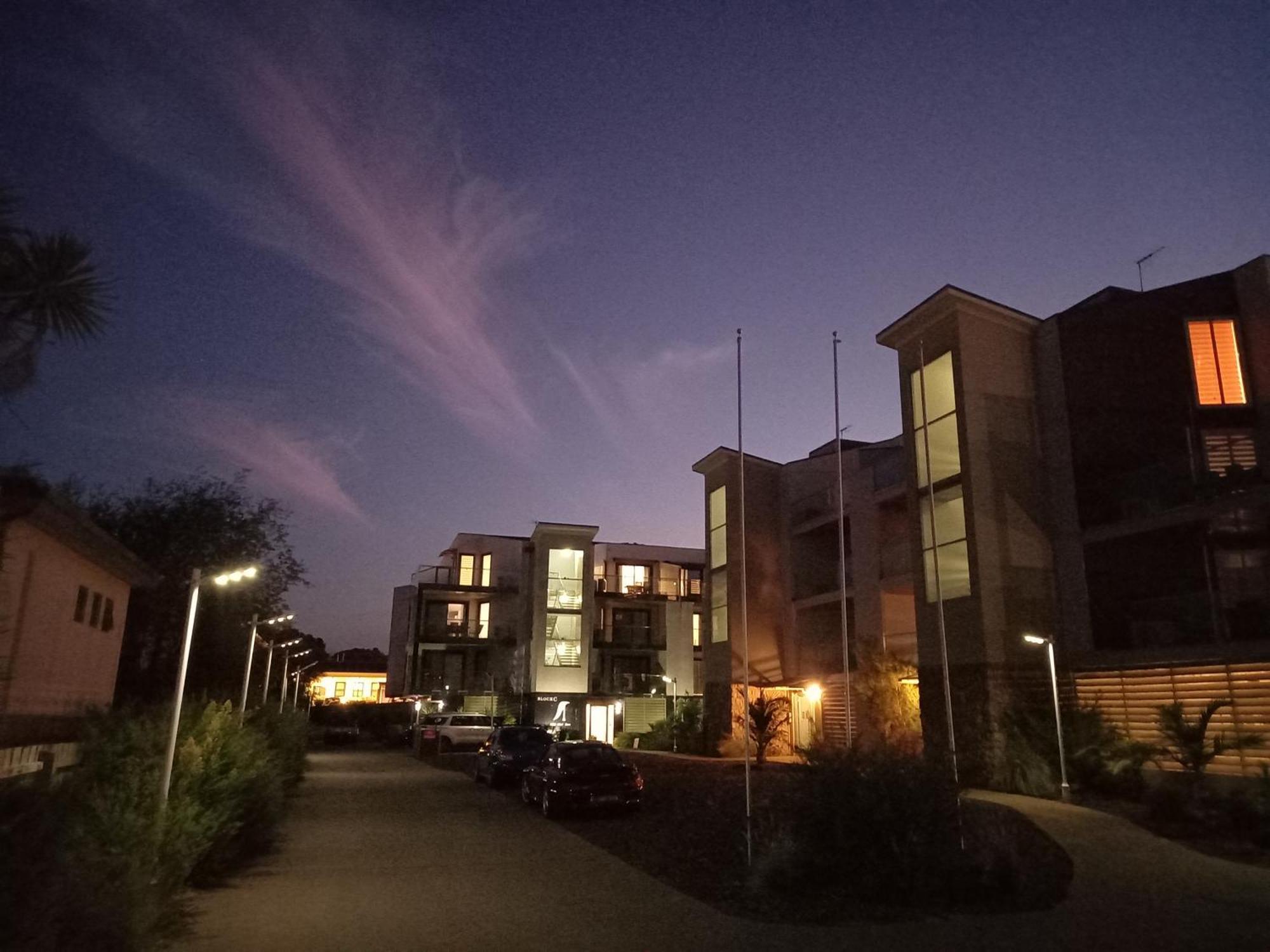 Apartments In Phillip Island Towers - Block C Cowes Exterior photo